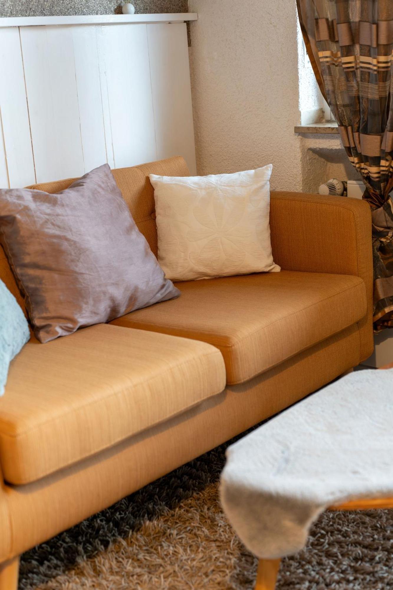 Marburg Apartment Pfiffige Luisa In Ruhiger Waldrandlage Mit Balkon Und Wintergarten Екстериор снимка